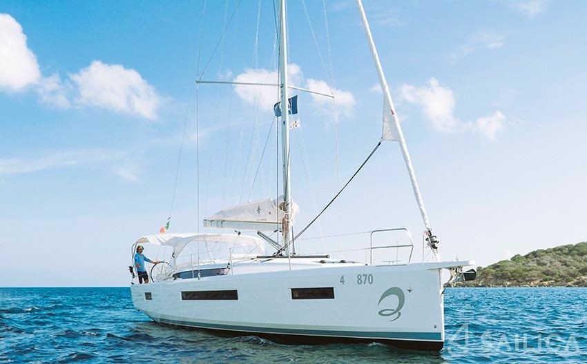 Sun Odyssey 490 - Yacht Charter Sailica