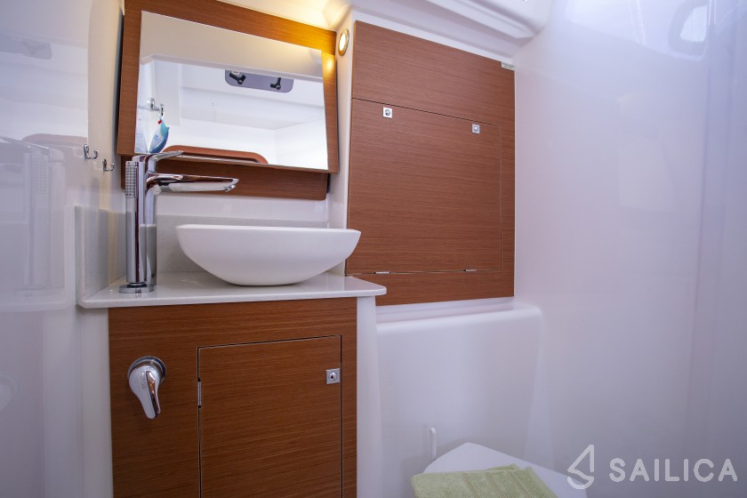Dufour 460 GL - Yacht Charter Sailica