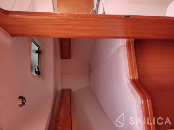 Bavaria 37 Cruiser - Yacht Charter Sailica