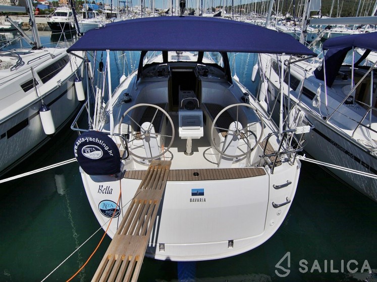 Bavaria 34 Cruiser - Yacht Charter Sailica