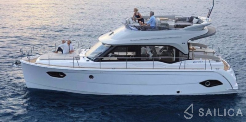 Bavaria E40 Fly - Yacht Charter Sailica