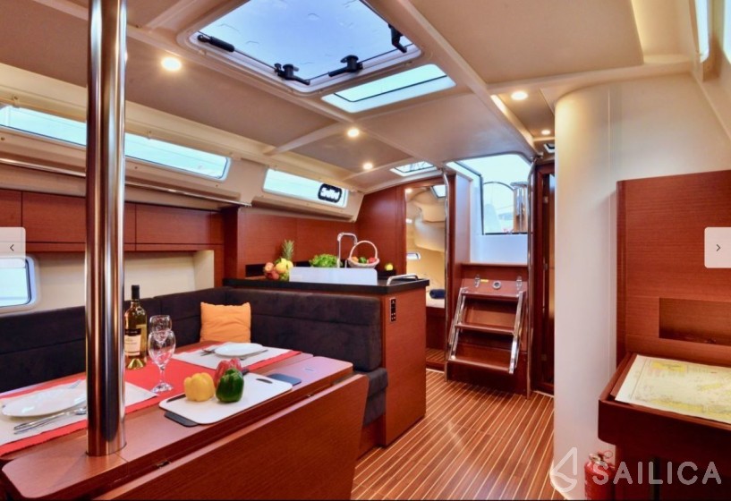 Hanse 388 - Yacht Charter Sailica