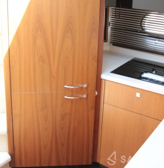 Sunseeker 64 - Yacht Charter Sailica