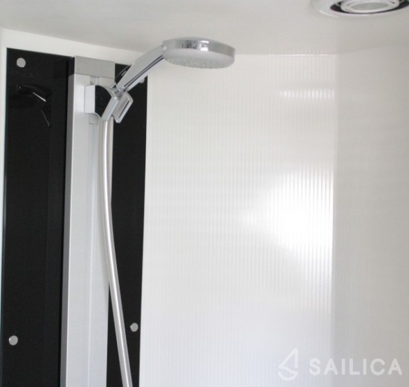 Sunseeker 64 - Yacht Charter Sailica