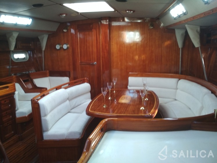 Bavaria Cruiser 51 - Yacht Charter Sailica