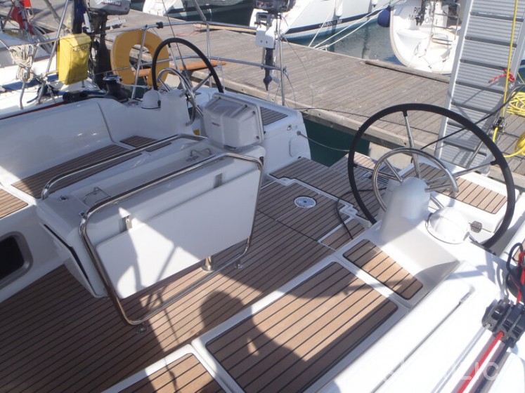 Sun Odyssey 439 - Yacht Charter Sailica