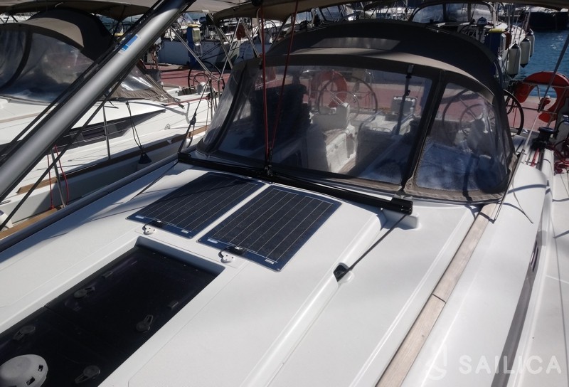 Sun Odyssey 409 - Yacht Charter Sailica