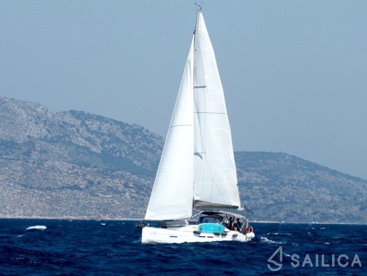 Sun Odyssey 409 - Yacht Charter Sailica