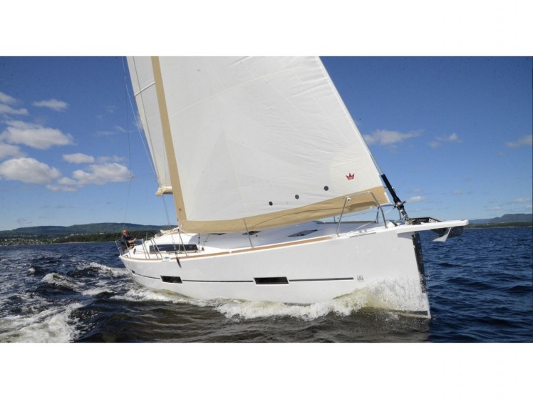 Dufour 412 Grand large - Yacht Charter Sailica