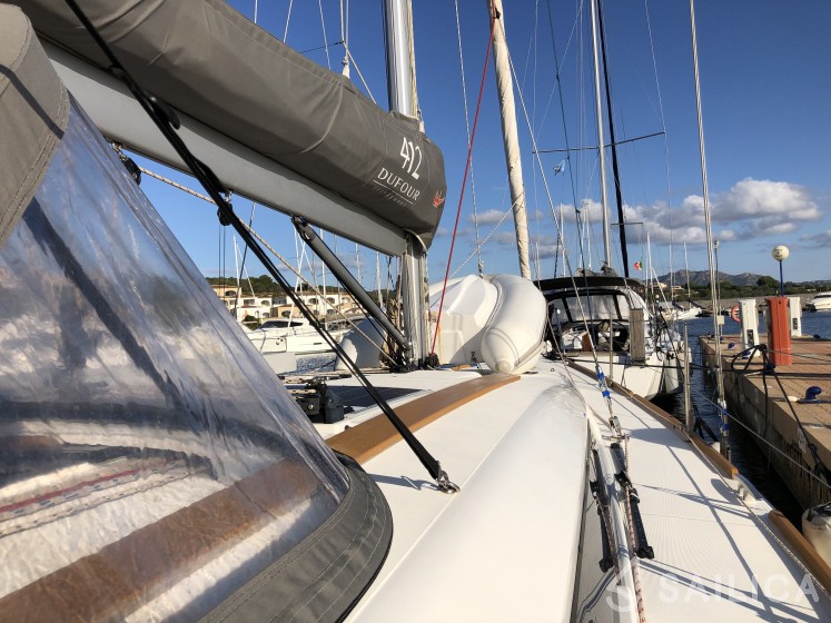Dufour 412 Grand large - Yacht Charter Sailica
