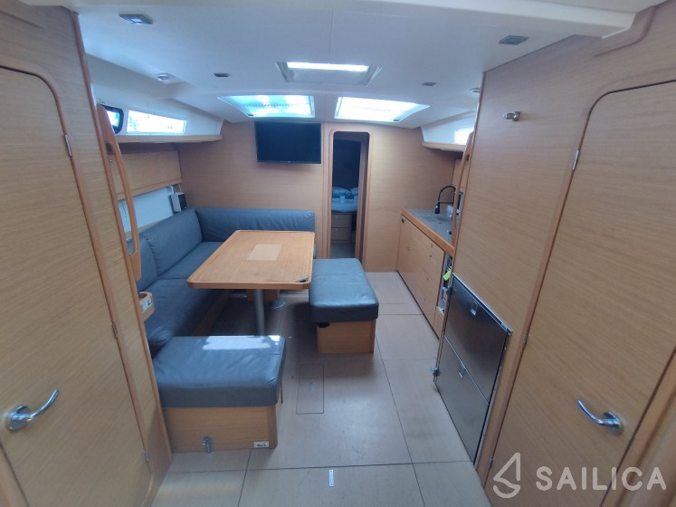 Dufour 460 GL - Yacht Charter Sailica