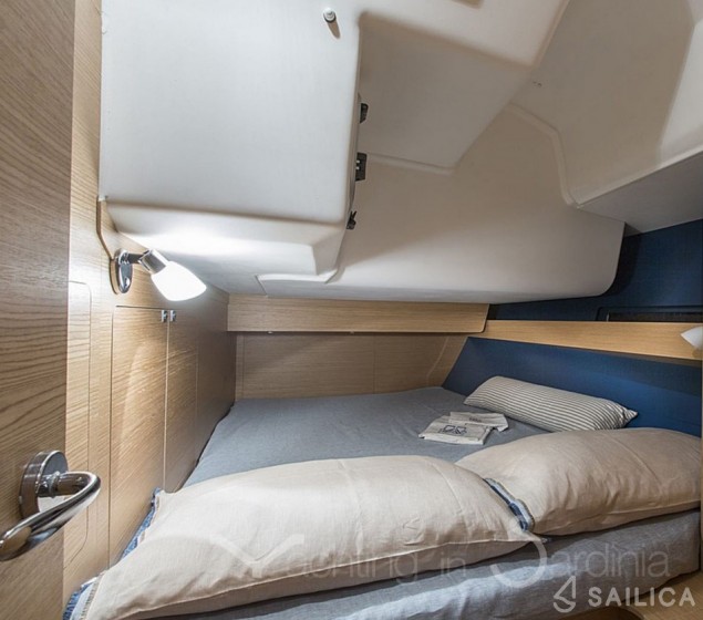 Dufour 460 GL - Yacht Charter Sailica