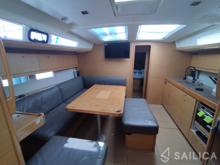 Dufour 460 GL - Yacht Charter Sailica