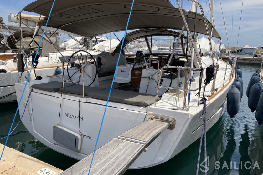 Dufour 460 GL - Yacht Charter Sailica