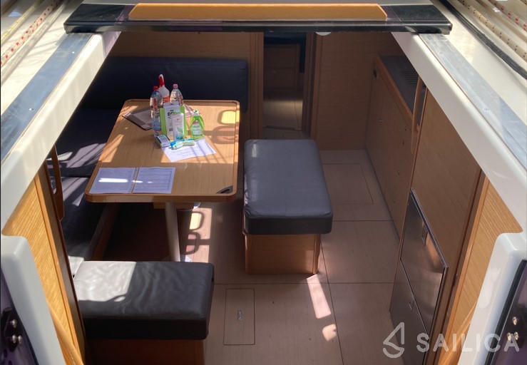 Dufour 460 GL - Yacht Charter Sailica