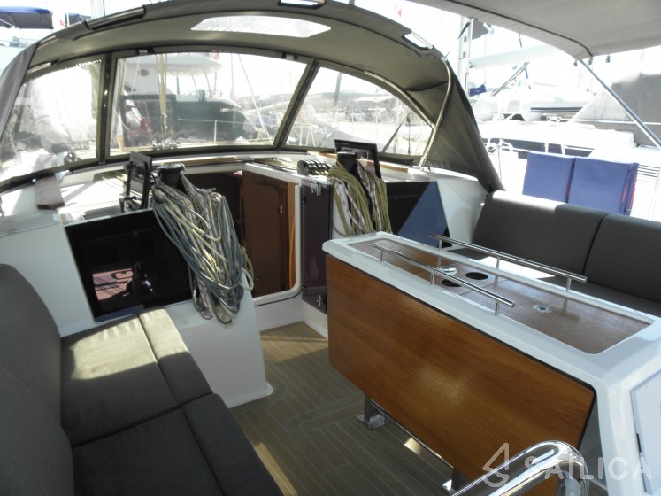 Dufour 460 GL - Yacht Charter Sailica