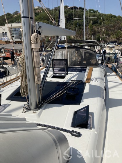 Dufour 460 GL - Yacht Charter Sailica