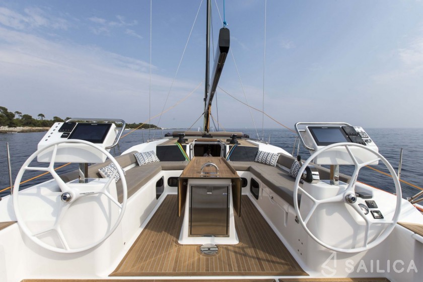 Dufour 56 Exclusive - Yacht Charter Sailica