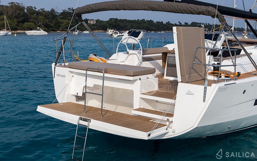 Dufour 56 Exclusive - Yacht Charter Sailica
