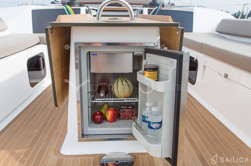 Dufour 56 Exclusive - Yacht Charter Sailica