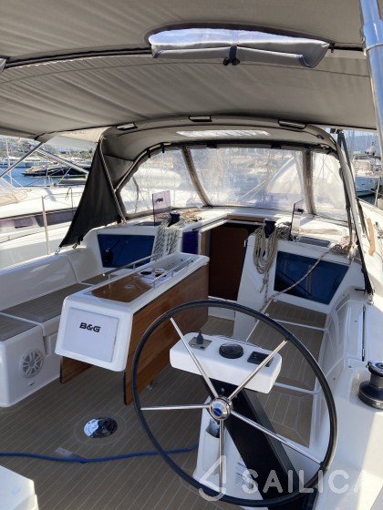 Dufour 390 Grand Large - Yacht Charter Sailica