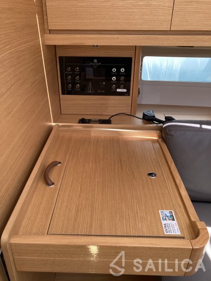 Dufour 390 Grand Large - Yacht Charter Sailica