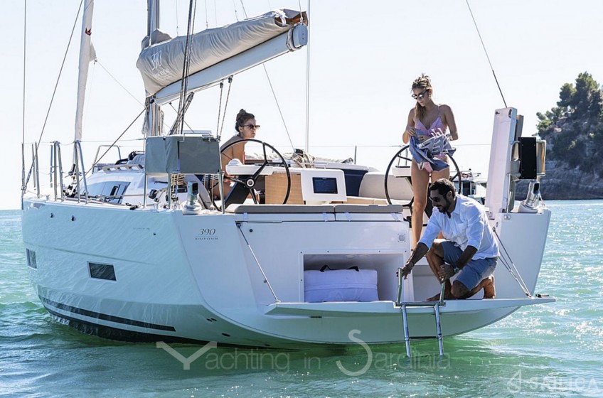 Dufour 390 Grand Large - Yacht Charter Sailica