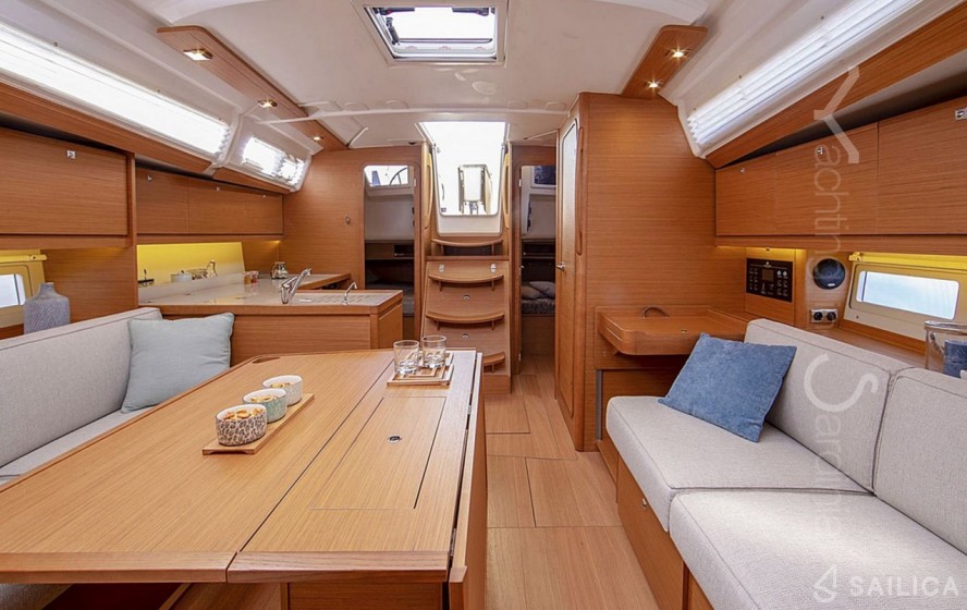 Dufour 390 Grand Large - Yacht Charter Sailica