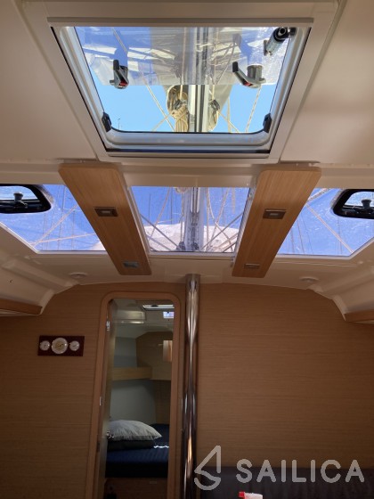 Dufour 390 Grand Large - Yacht Charter Sailica