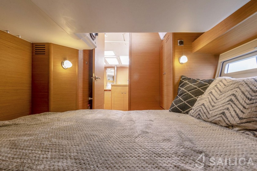 Dufour 390 Grand Large - Yacht Charter Sailica