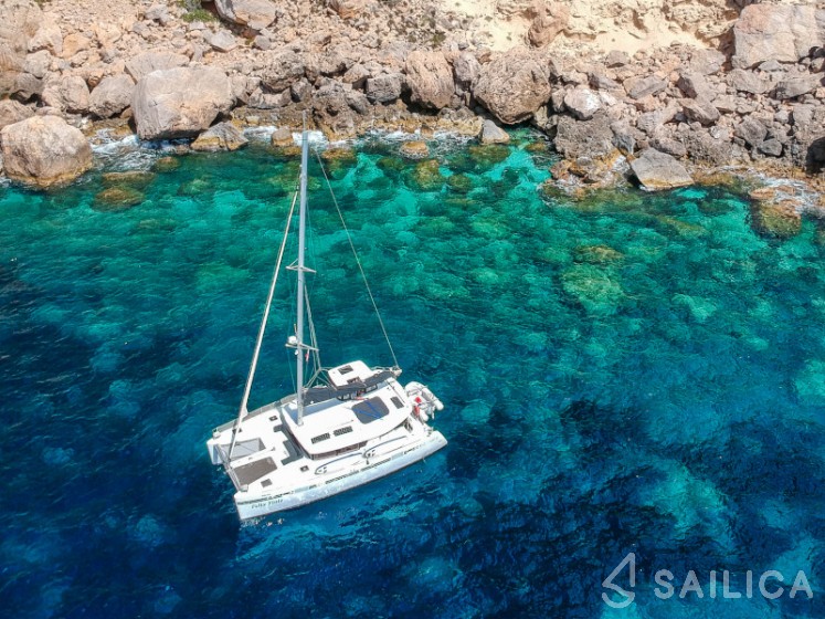 Lagoon 450 Sport - Yacht Charter Sailica