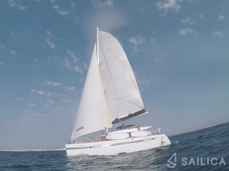 Lagoon 450 Sport - Yacht Charter Sailica