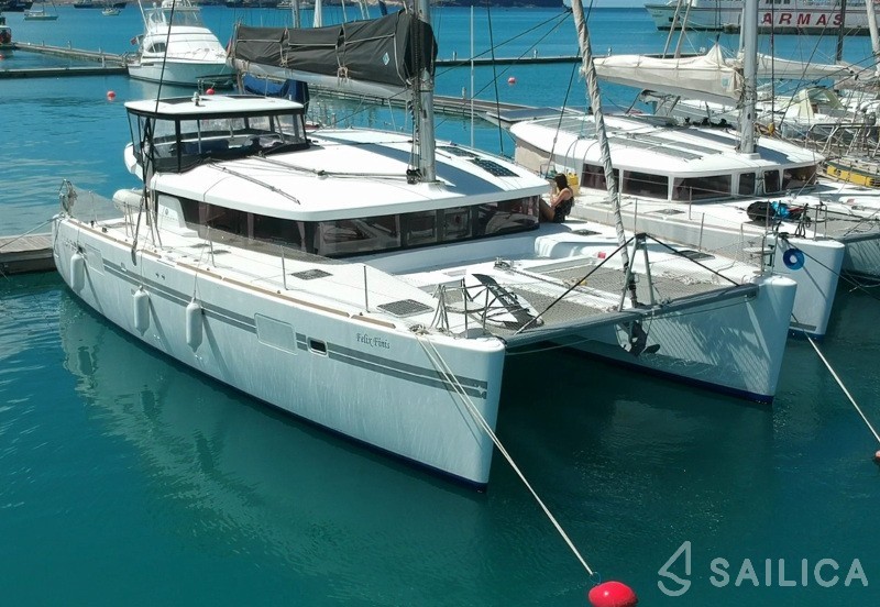 Lagoon 450 Sport - Yacht Charter Sailica