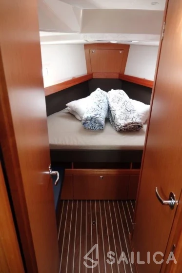 Bavaria 41 Cruiser - Yacht Charter Sailica