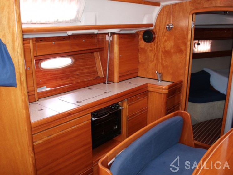 Bavaria 46 Cruiser - Yacht Charter Sailica