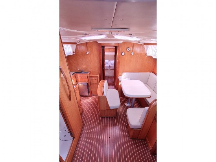 Bavaria 46 Cruiser - Yacht Charter Sailica