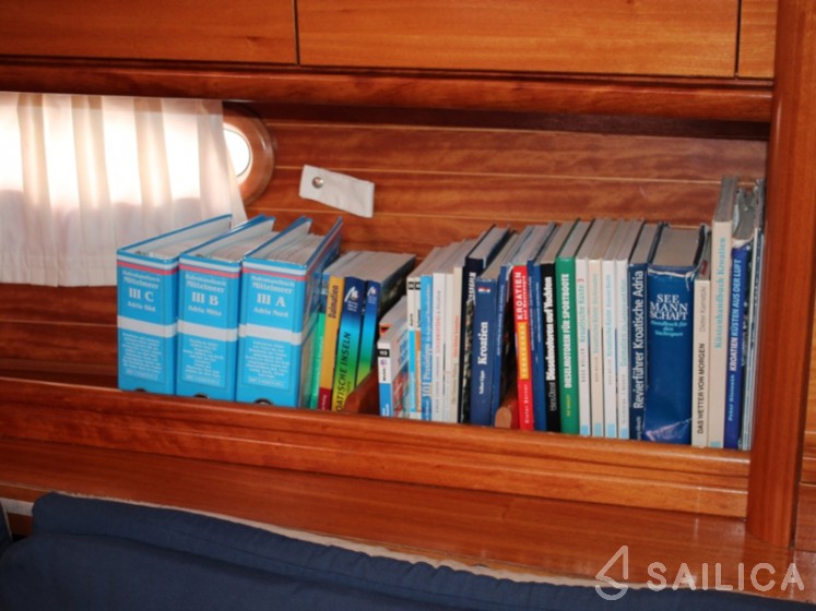 Bavaria 46 Cruiser - Yacht Charter Sailica
