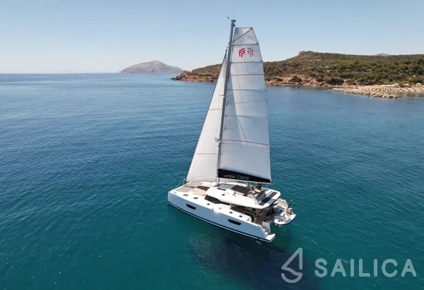Saona 47 - Yacht Charter Sailica