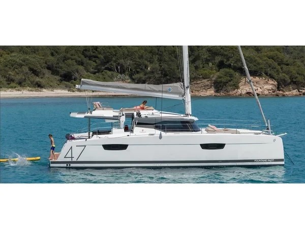 Saona 47 - Yacht Charter Sailica