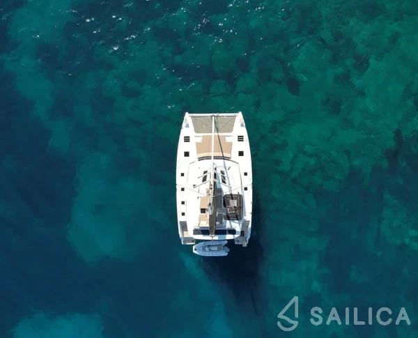Saona 47 - Yacht Charter Sailica