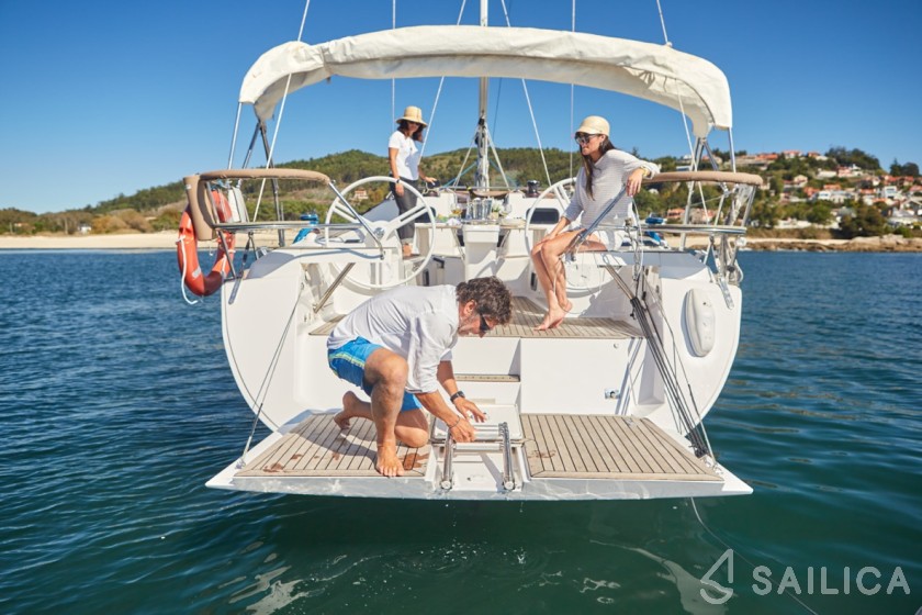 Elan 45 Impression - Yacht Charter Sailica