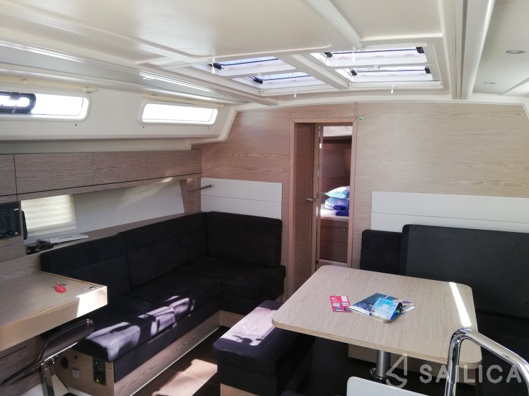Hanse 458 - Yacht Charter Sailica