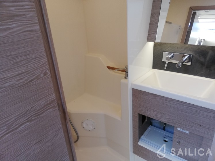 Hanse 458 - Yacht Charter Sailica