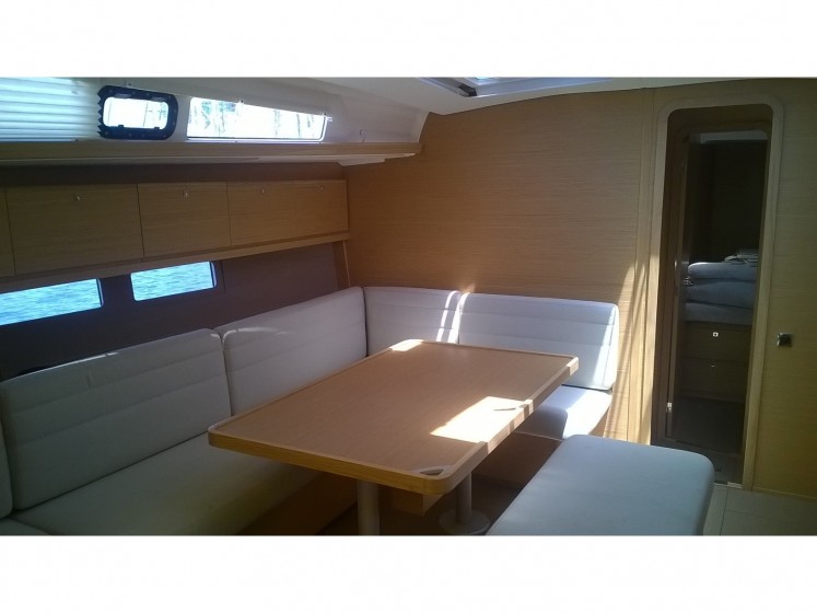 Dufour 460 GL - Yacht Charter Sailica