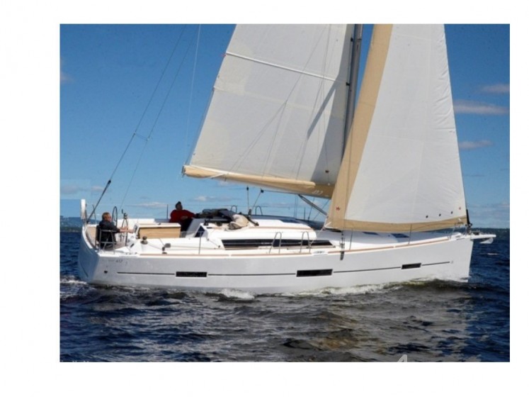 Dufour 390 Grand Large - Yacht Charter Sailica
