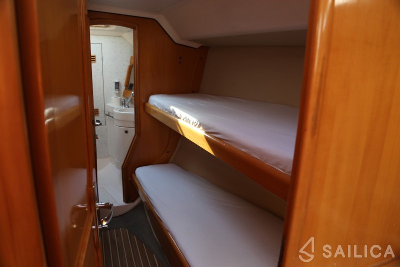 Elan 431 - Yacht Charter Sailica
