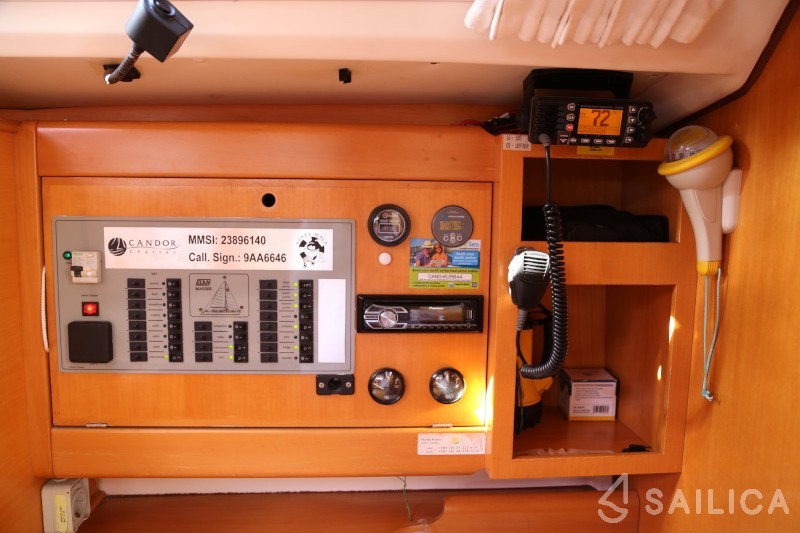 Elan 431 - Yacht Charter Sailica