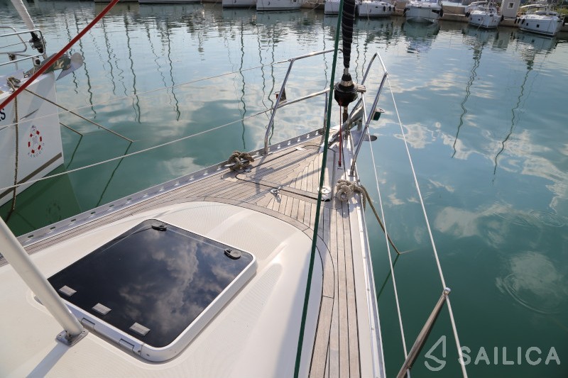 Elan 431 - Yacht Charter Sailica