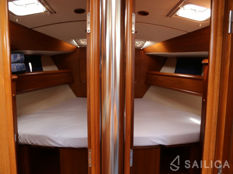 Sun Odyssey 45.2 - Yacht Charter Sailica