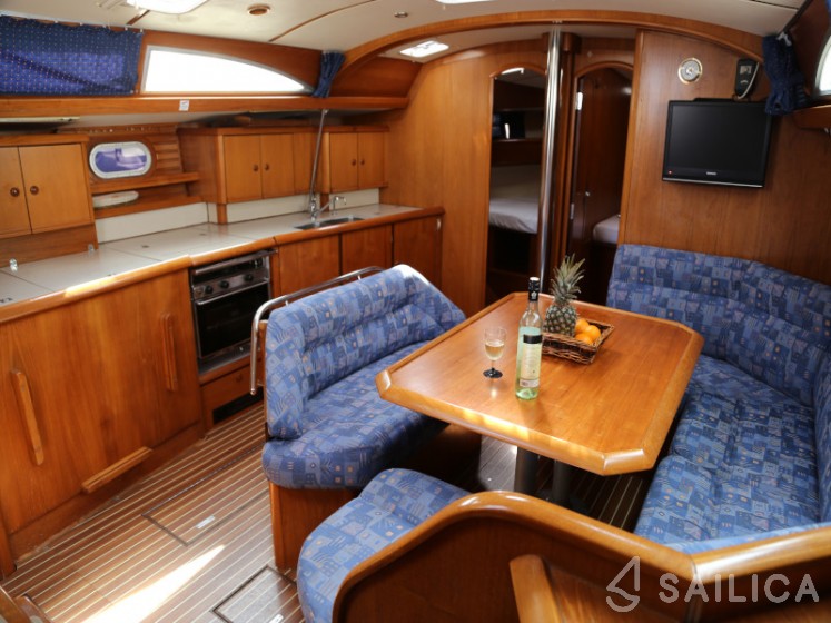 Sun Odyssey 45.2 - Yacht Charter Sailica
